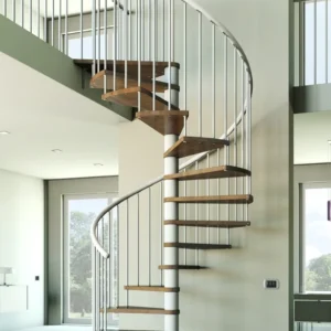 Escalera de caracol interior con peldaños de madera y estructura de acero