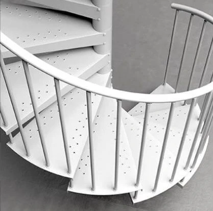 Escalera de caracol metálica blanca con peldaños perforados antideslizantes, ideal para interiores de estilo moderno o industrial.